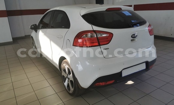 Acheter Occasion Voiture Kia Rio Blanc à Maseru, Maseru Acheter Occasion Voiture Kia Rio Blanc à Maseru, Maseru