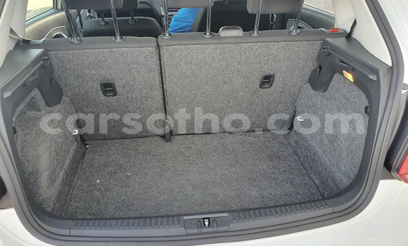Buy Used Volkswagen Polo White Car in Mafeteng in Mafeteng Buy Used Volkswagen Polo White Car in Mafeteng in Mafeteng