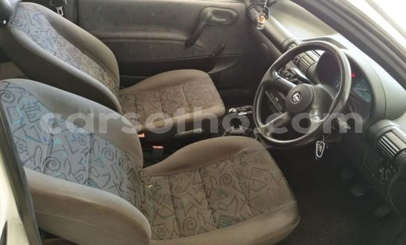 اشتري مستعمل Opel Corsa White سيارة في Maseru في Maseru اشتري مستعمل Opel Corsa White سيارة في Maseru في Maseru