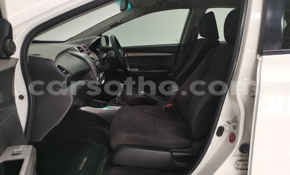 Acheter Occasion Voiture Honda Ballade Blanc à Maseru, Maseru Acheter Occasion Voiture Honda Ballade Blanc à Maseru, Maseru