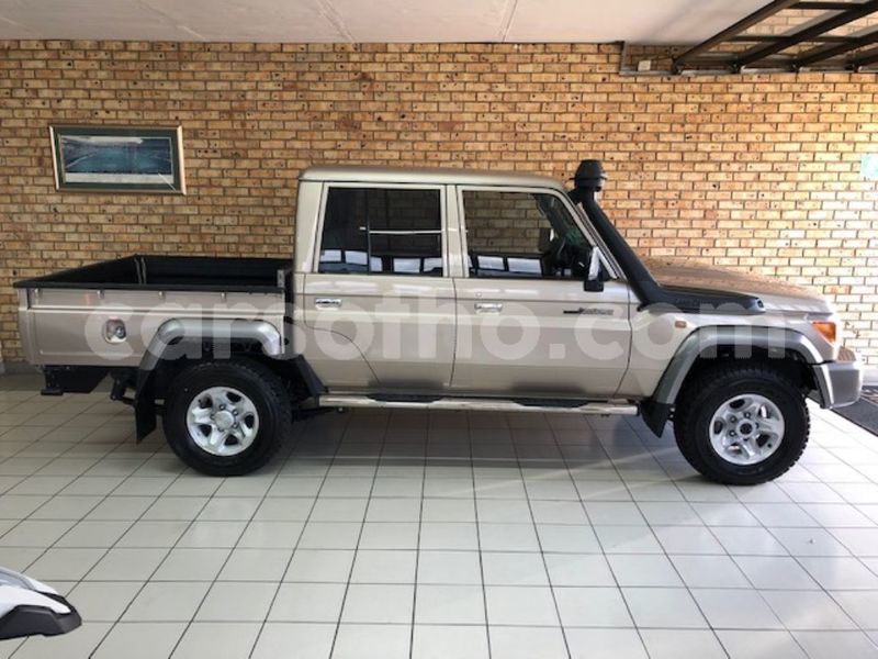 Big with watermark toyota land cruiser mafeteng mafeteng 13128