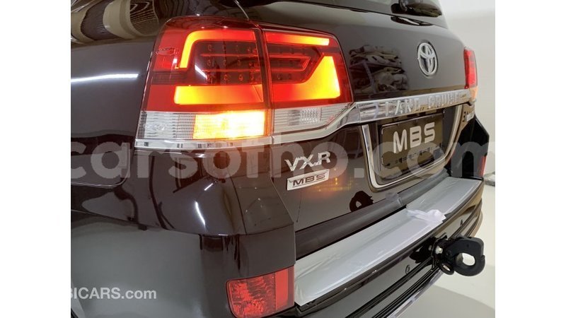 Big with watermark toyota land cruiser maseru import dubai 13136