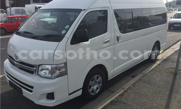 Sayi Na hannu Toyota Sprinter White Mota in Maseru a Maseru Sayi Na hannu Toyota Sprinter White Mota in Maseru a Maseru