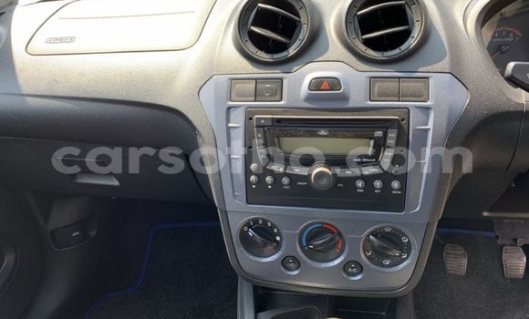 Sayi Na hannu Kia Picanto White Mota in Thaba–Tseka a Mafeteng Sayi Na hannu Kia Picanto White Mota in Thaba–Tseka a Mafeteng