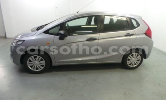 Buy Used Honda Jazz Silver Car in Peka in Leribe Buy Used Honda Jazz Silver Car in Peka in Leribe