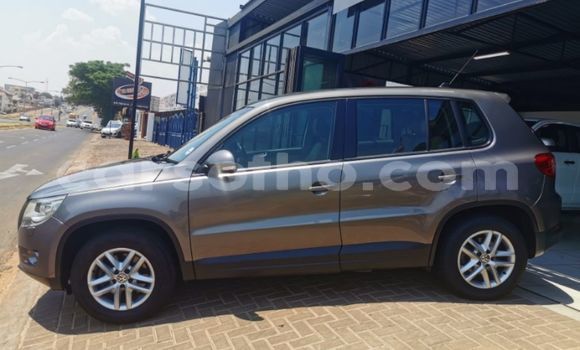 Sayi Na hannu Volkswagen Tiguan Silver Mota in Maseru a Maseru Sayi Na hannu Volkswagen Tiguan Silver Mota in Maseru a Maseru