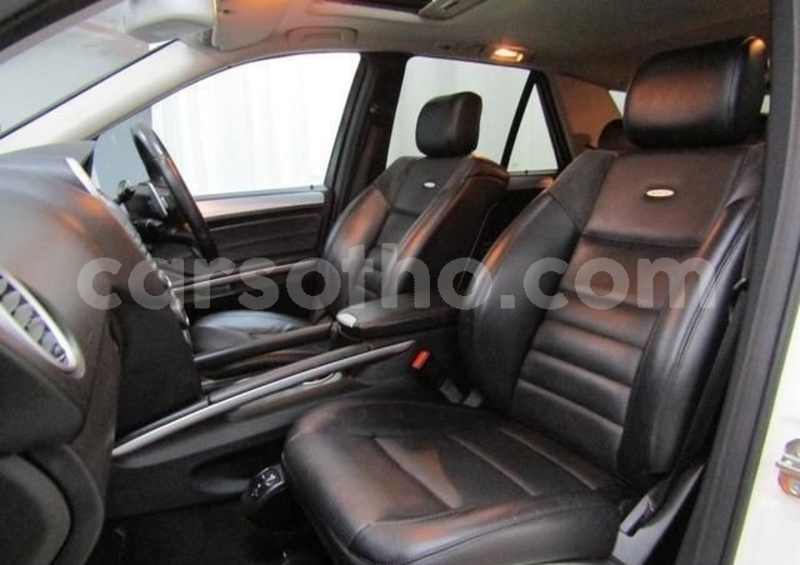 Big with watermark mercedes benz ml%e2%80%93class leribe hlotse 13167