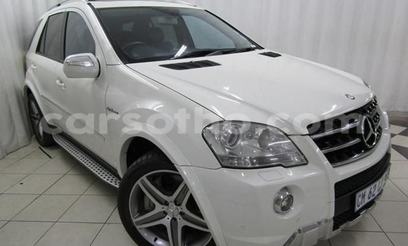 اشتري مستعمل Mercedes-Benz ML–Class White سيارة في Hlotse في Leribe اشتري مستعمل Mercedes-Benz ML–Class White سيارة في Hlotse في Leribe