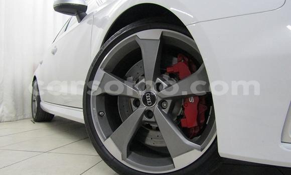Acheter Occasion Voiture Audi RS3 Blanc à Maseru, Maseru Acheter Occasion Voiture Audi RS3 Blanc à Maseru, Maseru