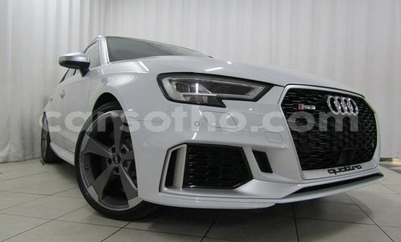 Acheter Occasion Voiture Audi RS3 Blanc à Maseru, Maseru Acheter Occasion Voiture Audi RS3 Blanc à Maseru, Maseru