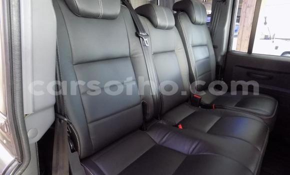 اشتري مستعمل Land Rover Defender Black سيارة في Maseru في Maseru اشتري مستعمل Land Rover Defender Black سيارة في Maseru في Maseru