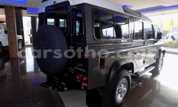اشتري مستعمل Land Rover Defender Black سيارة في Maseru في Maseru اشتري مستعمل Land Rover Defender Black سيارة في Maseru في Maseru