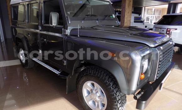 اشتري مستعمل Land Rover Defender Black سيارة في Maseru في Maseru اشتري مستعمل Land Rover Defender Black سيارة في Maseru في Maseru