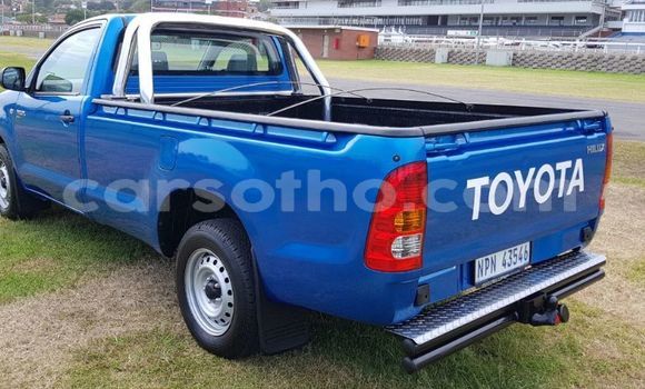 Buy Used Toyota Hilux Blue Car in Maseru in Maseru Buy Used Toyota Hilux Blue Car in Maseru in Maseru