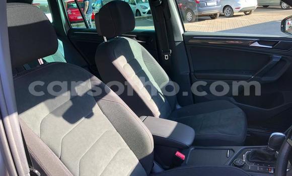 Buy Used Volkswagen Tiguan Silver Car in Hlotse in Leribe Buy Used Volkswagen Tiguan Silver Car in Hlotse in Leribe