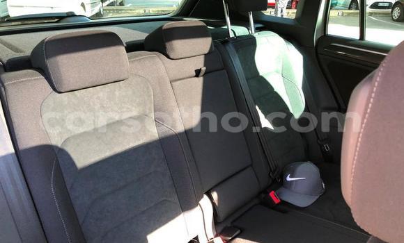 Buy Used Volkswagen Tiguan Silver Car in Hlotse in Leribe Buy Used Volkswagen Tiguan Silver Car in Hlotse in Leribe