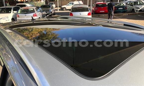 Buy Used Volkswagen Tiguan Silver Car in Hlotse in Leribe Buy Used Volkswagen Tiguan Silver Car in Hlotse in Leribe