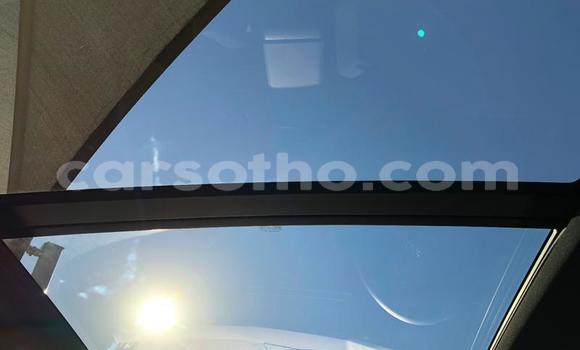 Buy Used Volkswagen Tiguan Silver Car in Hlotse in Leribe Buy Used Volkswagen Tiguan Silver Car in Hlotse in Leribe