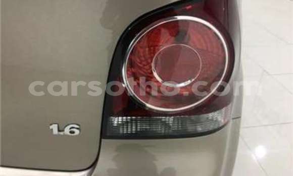 اشتري مستعمل Volkswagen Polo Brown سيارة في Butha Buthe في Butha-Buthe اشتري مستعمل Volkswagen Polo Brown سيارة في Butha Buthe في Butha-Buthe