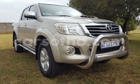 Sayi Na hannu Toyota Hilux Green Mota in Mafeteng a Mafeteng Sayi Na hannu Toyota Hilux Green Mota in Mafeteng a Mafeteng
