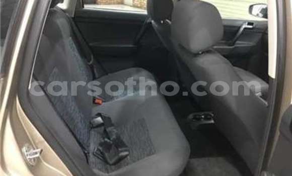 اشتري مستعمل Volkswagen Polo Brown سيارة في Butha Buthe في Butha-Buthe اشتري مستعمل Volkswagen Polo Brown سيارة في Butha Buthe في Butha-Buthe