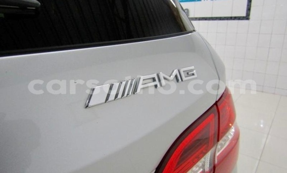 Sayi Na hannu Mercedes-Benz ML–Class Silver Mota in Hlotse a Leribe Sayi Na hannu Mercedes-Benz ML–Class Silver Mota in Hlotse a Leribe