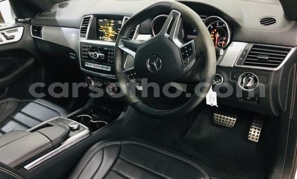 Sayi Na hannu Mercedes-Benz ML–Class Silver Mota in Hlotse a Leribe Sayi Na hannu Mercedes-Benz ML–Class Silver Mota in Hlotse a Leribe