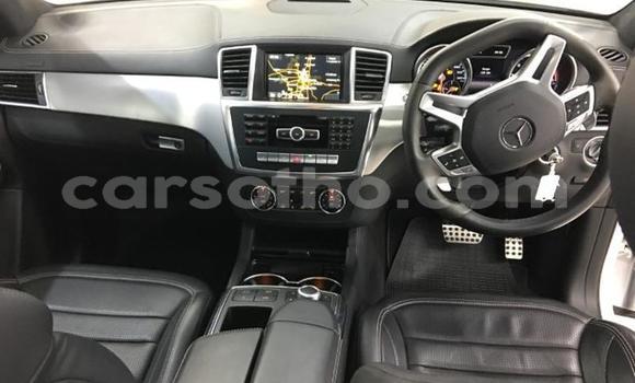 Sayi Na hannu Mercedes-Benz ML–Class Silver Mota in Hlotse a Leribe Sayi Na hannu Mercedes-Benz ML–Class Silver Mota in Hlotse a Leribe