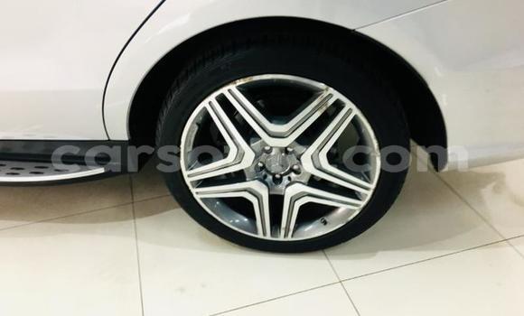 Sayi Na hannu Mercedes-Benz ML–Class Silver Mota in Hlotse a Leribe Sayi Na hannu Mercedes-Benz ML–Class Silver Mota in Hlotse a Leribe