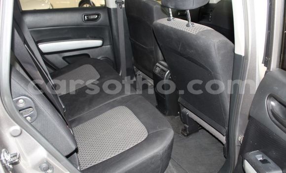 Sayi Na hannu Nissan X–Trail Silver Mota in Teyateyaneng a Berea Sayi Na hannu Nissan X–Trail Silver Mota in Teyateyaneng a Berea