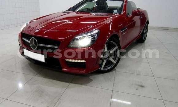 Sayi Na hannu Mercedes-Benz SLS AMG Red Mota in Hlotse a Leribe Sayi Na hannu Mercedes-Benz SLS AMG Red Mota in Hlotse a Leribe