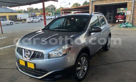 Buy Used Nissan Qashqai Red Car in Mafeteng in Mafeteng Buy Used Nissan Qashqai Red Car in Mafeteng in Mafeteng