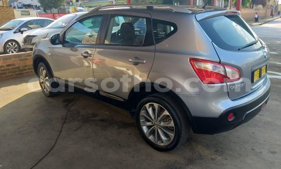 Buy Used Nissan Qashqai Red Car in Mafeteng in Mafeteng Buy Used Nissan Qashqai Red Car in Mafeteng in Mafeteng