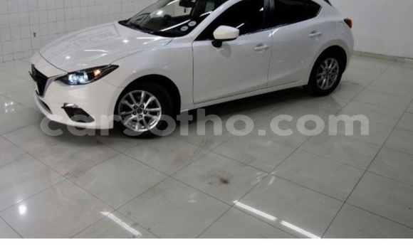 Acheter Occasion Voiture Mazda 3 Blanc à Hlotse, Leribe Acheter Occasion Voiture Mazda 3 Blanc à Hlotse, Leribe