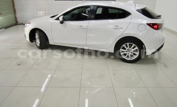 Acheter Occasion Voiture Mazda 3 Blanc à Hlotse, Leribe Acheter Occasion Voiture Mazda 3 Blanc à Hlotse, Leribe