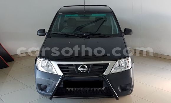 Buy Used Nissan NP 300 Black Car in Mafeteng in Mafeteng Buy Used Nissan NP 300 Black Car in Mafeteng in Mafeteng