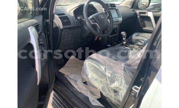 Sayi Imported Toyota Prado Black Mota in Import - Dubai a Maseru Sayi Imported Toyota Prado Black Mota in Import - Dubai a Maseru