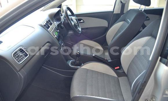 Sayi Na hannu Volkswagen Polo Silver Mota in Hlotse a Leribe Sayi Na hannu Volkswagen Polo Silver Mota in Hlotse a Leribe