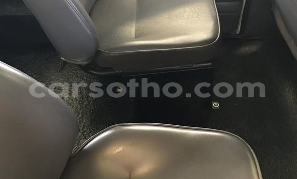 Acheter Occasion Voiture Toyota Land Cruiser Blanc à Butha–Buthe, Thaba-Tseka Acheter Occasion Voiture Toyota Land Cruiser Blanc à Butha–Buthe, Thaba-Tseka