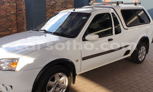 Acheter Occasion Voiture Ford B-MAX Blanc à Mafeteng, Mafeteng Acheter Occasion Voiture Ford B-MAX Blanc à Mafeteng, Mafeteng