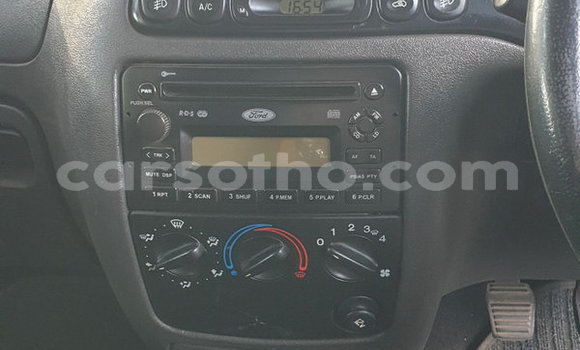 Acheter Occasion Voiture Ford B-MAX Blanc à Mafeteng, Mafeteng Acheter Occasion Voiture Ford B-MAX Blanc à Mafeteng, Mafeteng