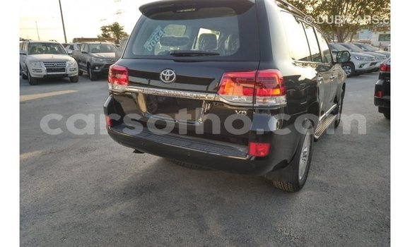Acheter Import Voiture Toyota Land Cruiser Noir à Import - Dubai, Maseru Acheter Import Voiture Toyota Land Cruiser Noir à Import - Dubai, Maseru