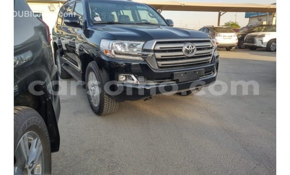 Acheter Import Voiture Toyota Land Cruiser Noir à Import - Dubai, Maseru Acheter Import Voiture Toyota Land Cruiser Noir à Import - Dubai, Maseru