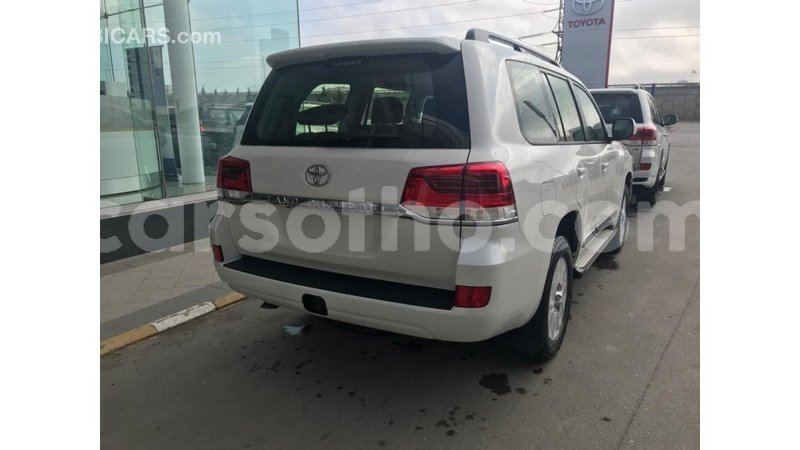 Big with watermark toyota land cruiser maseru import dubai 13262