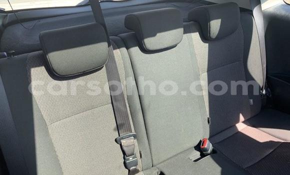 Sayi Na hannu Toyota Yaris Silver Mota in Maseru a Maseru Sayi Na hannu Toyota Yaris Silver Mota in Maseru a Maseru