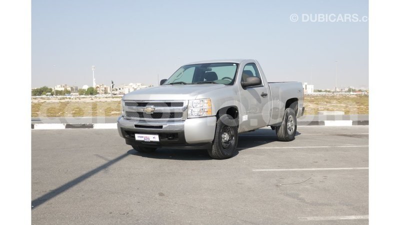 Big with watermark chevrolet silverado maseru import dubai 13296
