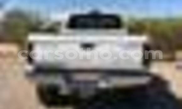 Sayi Imported Toyota 4Runner White Mota in Maseru a Maseru Sayi Imported Toyota 4Runner White Mota in Maseru a Maseru
