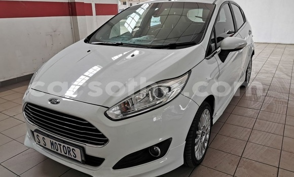 Acheter Occasion Voiture Ford Fiesta Blanc à Hlotse, Leribe Acheter Occasion Voiture Ford Fiesta Blanc à Hlotse, Leribe