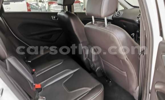 Acheter Occasion Voiture Ford Fiesta Blanc à Hlotse, Leribe Acheter Occasion Voiture Ford Fiesta Blanc à Hlotse, Leribe