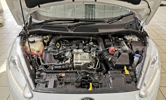 Acheter Occasion Voiture Ford Fiesta Blanc à Hlotse, Leribe Acheter Occasion Voiture Ford Fiesta Blanc à Hlotse, Leribe